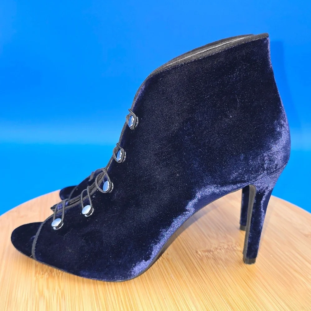Enzo Angiolini Franses Navy Blue Velvet‎ Peep Toe Loop Stud Booties Heels 8.5